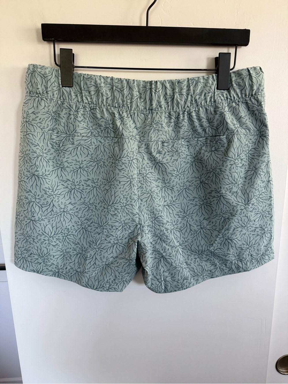Free Fly Women's Swell Short Size Large - Picture 6 of 6
